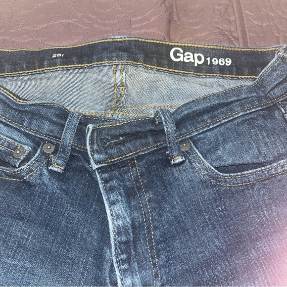 Gap 1969 Ladies Jeans 28r X 29 slim - Picture 3 of 5